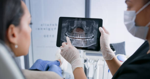 Licensed Tooth Extraction service in Tower Lakes, IL - Smile Center Dentistry